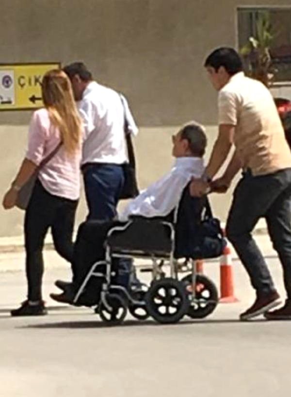 Məşhur iş adamı əmlakını xidmətçisinə bağışladı - Qızı üsyan etdi (FOTO+VİDEO)